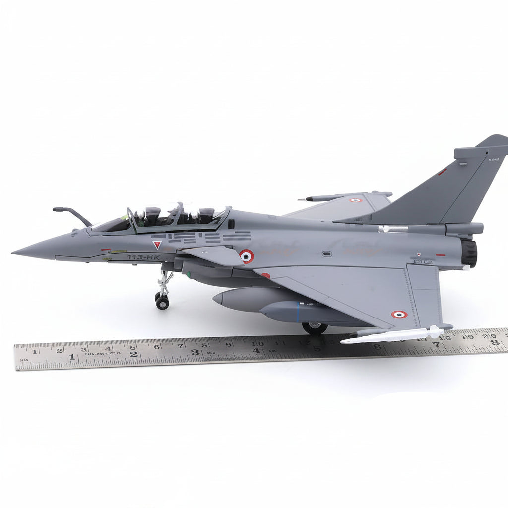 Dassault Aviation Rafale B display model with stand