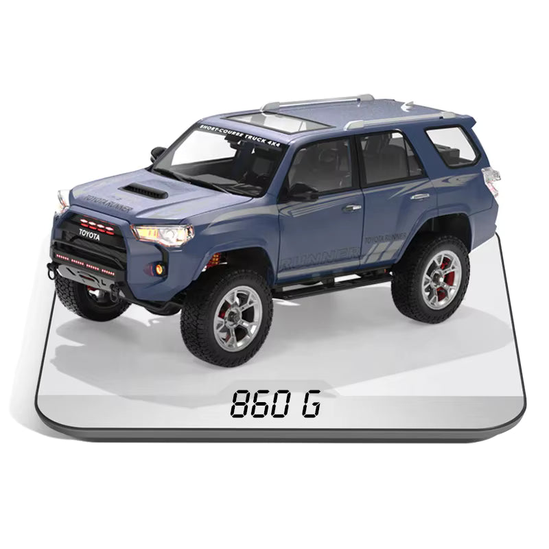 HG4-209 1:18 Toyota Fortuner weight