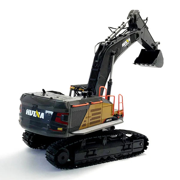Huina 1592 Remote Control Excavator Digging Sand